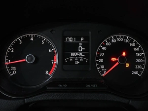 Седан Volkswagen Polo 2017 года, 1419000 рублей, Аксай