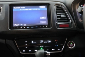 Внедорожник Honda Vezel 2014 года, 1619000 рублей, Омск