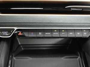 Внедорожник Geely Monjaro 2023 года, 3553900 рублей, Казань