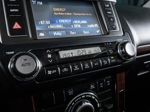 Внедорожник Toyota Land Cruiser Prado 2015 года, 4140000 рублей, Волгоград