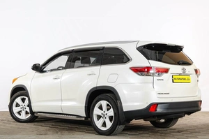 Внедорожник Toyota Highlander 2014 года, 2849000 рублей, Тюмень