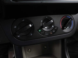 Хетчбэк Lifan Smily (320) 2012 года, 274000 рублей, Воронеж