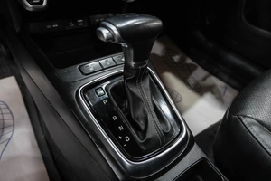 Хетчбэк Kia Rio X-Line 2019 года, 1699000 рублей, Новокузнецк