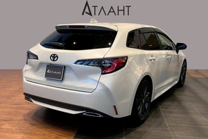 Универсал Toyota Corolla 2019 года, 1999000 рублей, Красноярск