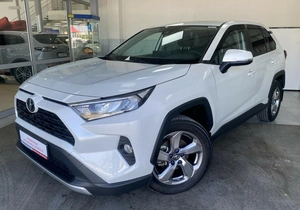 Внедорожник Toyota RAV4 2021 года, 3400000 рублей, Красноярск