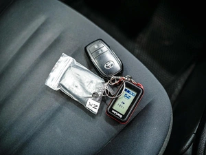 Хетчбэк Toyota Yaris 2021 года, 1150000 рублей, Красноярск