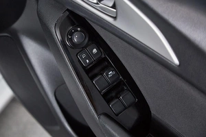 Седан Mazda Axela 2018 года, 1197000 рублей, Красноярск