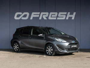 Хетчбэк Toyota Aqua 2018 года, 1200000 рублей, Краснодар
