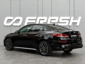 Седан Kia Optima 2018 года, 1875000 рублей, Краснодар