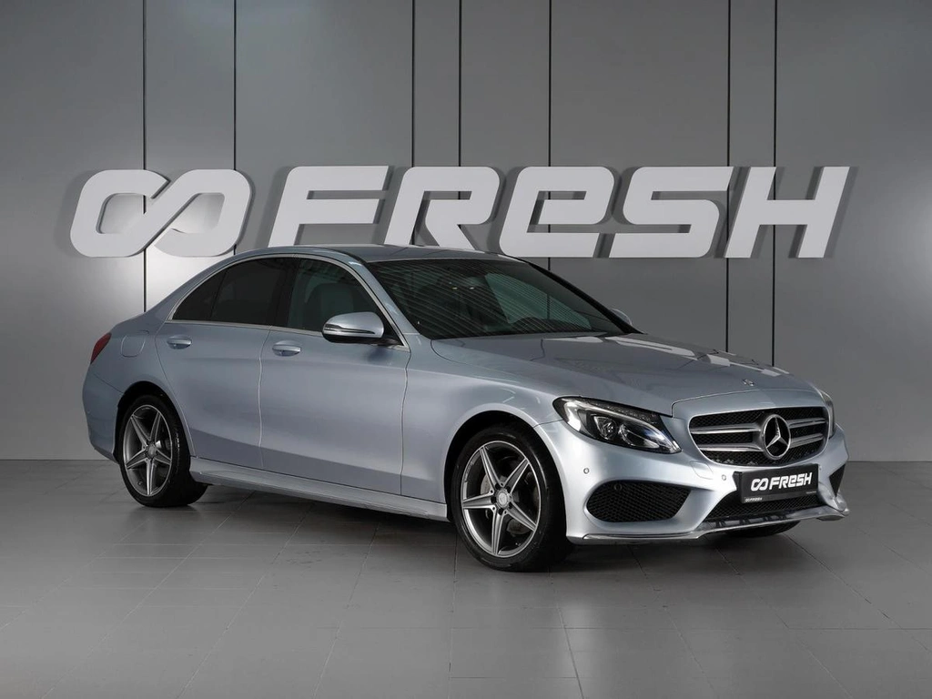 Седан Mercedes-benz C-класс 2016 года, 2250000 рублей, Красный Пахарь