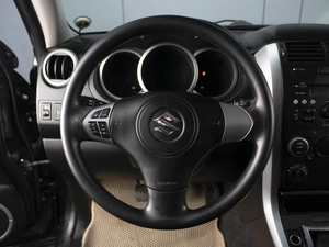Внедорожник Suzuki Grand Vitara 2012 года, 1150000 рублей, Омск