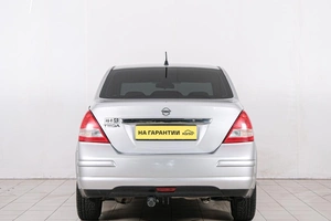 Седан Nissan Tiida 2010 года, 739000 рублей, Красноярск