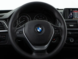 Седан BMW 3 серия 2017 года, 1699050 рублей, Москва