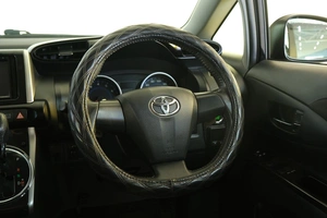 Минивэн Toyota Wish 2012 года, 1289000 рублей, Омск