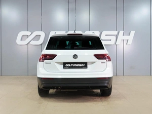 Внедорожник Volkswagen Tiguan 2019 года, 2499000 рублей, Воронеж