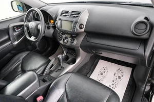 Внедорожник Toyota RAV4 2012 года, 1429000 рублей, Красноярск