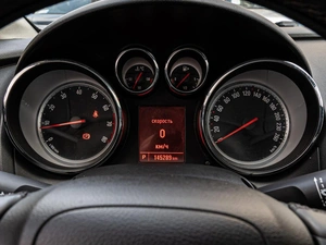 Седан Opel Astra 2014 года, 1120000 рублей, Краснодар