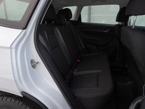 Внедорожник Skoda Karoq 2021 года, 2399000 рублей, Тверь