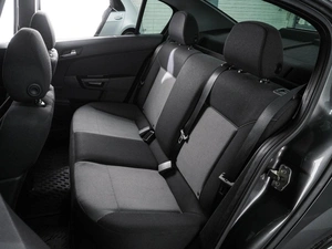 Седан Opel Astra 2011 года, 1155000 рублей, Воронеж