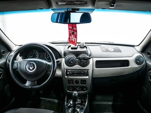Седан Renault Logan 2012 года, 440000 рублей, Красноярск