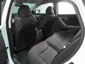 Седан Hyundai Elantra 2015 года, 1579000 рублей, Воронеж