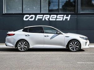 Седан Kia Optima 2016 года, 1724000 рублей, Кирилловка