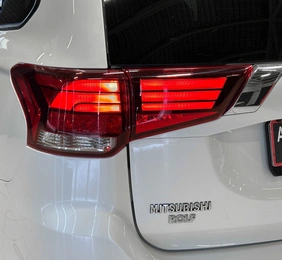 Внедорожник Mitsubishi Outlander 2015 года, 2257000 рублей, Красноярск