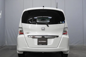 Минивэн Honda Freed 2014 года, 1330000 рублей, Омск