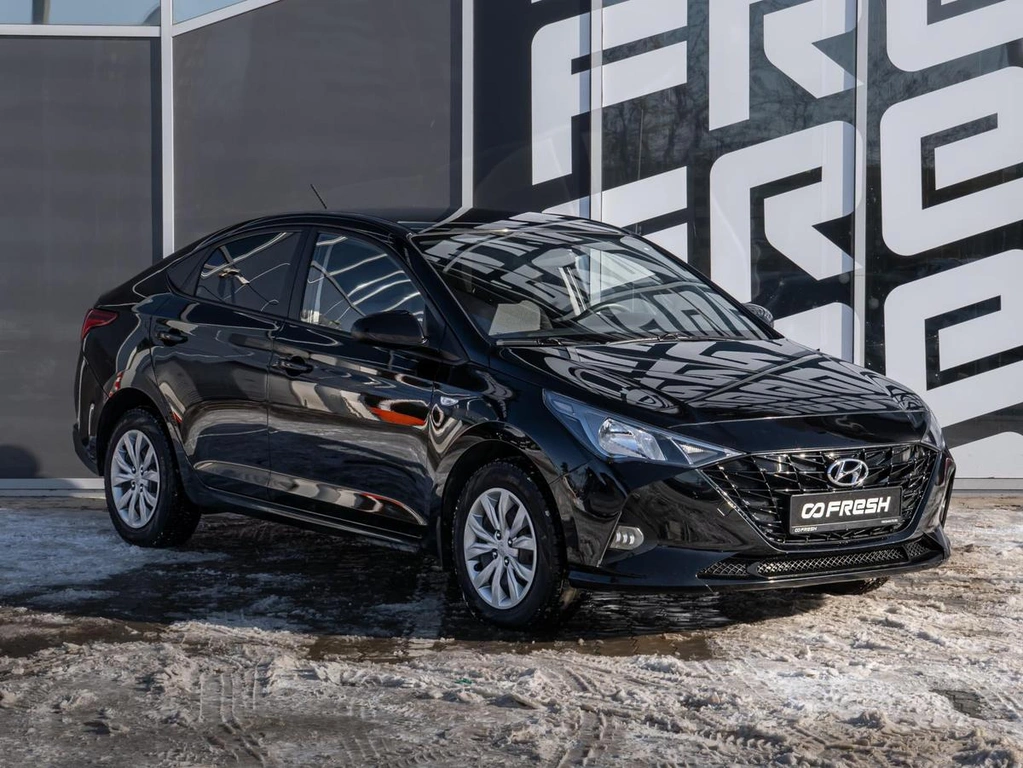 Седан Hyundai Solaris 2022 года, 1835000 рублей, Краснодар