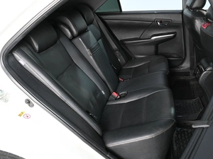 Седан Toyota Camry 2016 года, 2375000 рублей, Ростов-на-Дону
