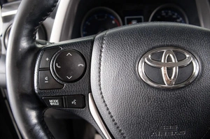 Внедорожник Toyota RAV4 2017 года, 2799000 рублей, Пермь