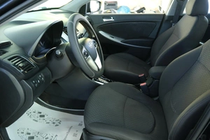 Хетчбэк Hyundai Solaris 2012 года, 919000 рублей, Омск
