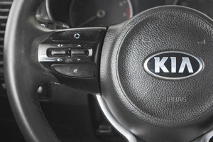 Хетчбэк Kia Rio X-Line 2020 года, 1359000 рублей, Кемерово