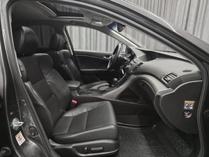 Седан Honda Accord 2008 года, 1025000 рублей, Красноярск