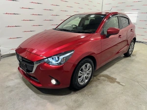 Хетчбэк Mazda Demio 2015 года, 1050000 рублей, Красноярск