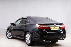Седан Toyota Camry 2011 года, 1649000 рублей, Новосибирск