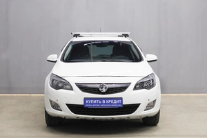 Универсал Opel Astra 2011 года, 599000 рублей, Новосибирск