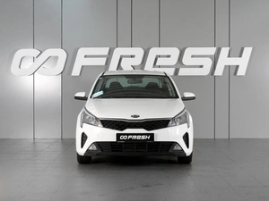 Седан Kia Rio 2021 года, 1490000 рублей, Красный Пахарь