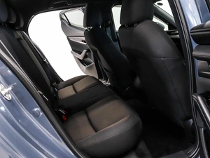 Хетчбэк Mazda 3 2019 года, 1699000 рублей, Красноярск