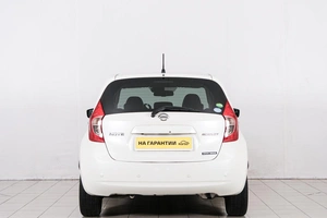 Хетчбэк Nissan Note 2015 года, 949000 рублей, Красноярск