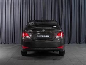 Седан Hyundai Solaris 2014 года, 1020000 рублей, Волгоград