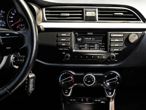 Хетчбэк Kia Rio X-Line 2019 года, 1448070 рублей, Кирилловка