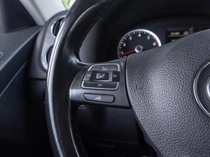 Внедорожник Volkswagen Tiguan 2014 года, 1349000 рублей, Волгоград
