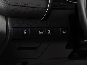 Седан Toyota Camry 2020 года, 2299050 рублей, Москва