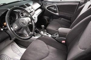 Внедорожник Toyota RAV4 2006 года, 1189000 рублей, Сургут