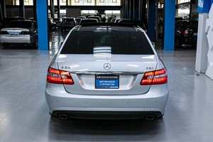 Седан Mercedes-benz E-класс 2009 года, 1658000 рублей, Солонцы