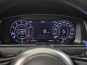 Хетчбэк Volkswagen Golf R 2014 года, 2612900 рублей, Казань