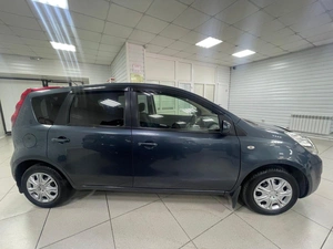 Хетчбэк Nissan Note 2011 года, 599000 рублей, Ачинск