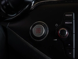Хетчбэк Kia Ceed GT 2017 года, 1705000 рублей, Краснодар