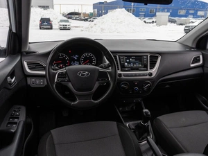 Седан Hyundai Solaris 2021 года, 1450000 рублей, Самара